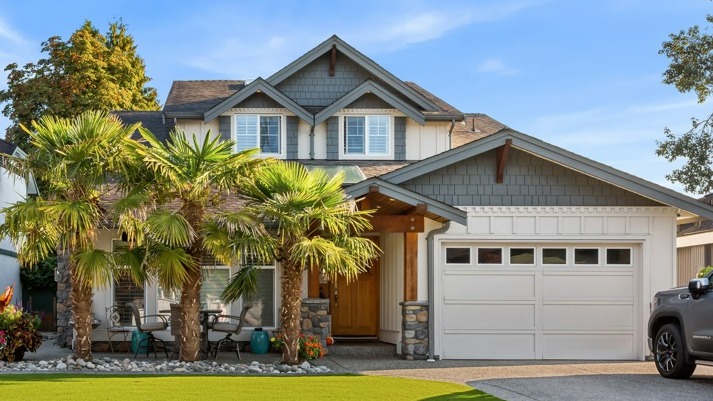 New Garage Door Installation Tequesta
