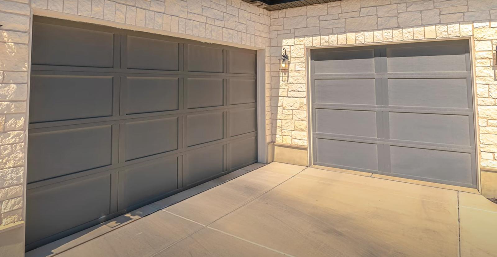 Alt text: "Professional Garage Door Repair Services in Jupiter, FL - Expert Technicians Fixing Residential and Commercial Garage Doors"